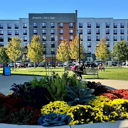Hampton & Medical District Uic
