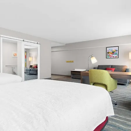 Hampton & Medical District Uic 3* Chicago