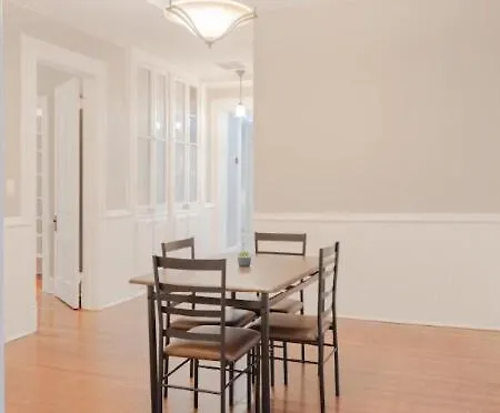Chic & Cozy 4br In Lakeview Near Wrigley Field