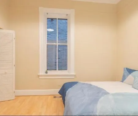 Apartment Stylish 3br Near Wrigley Field & Lincoln Park