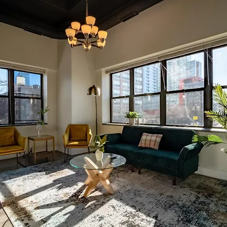 Slumber - Mccormick Chicago