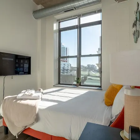 Slumber - Mccormick Aparthotel 3*