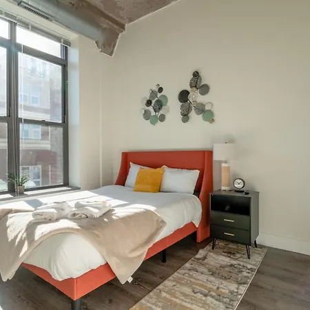 Slumber - Mccormick 3*