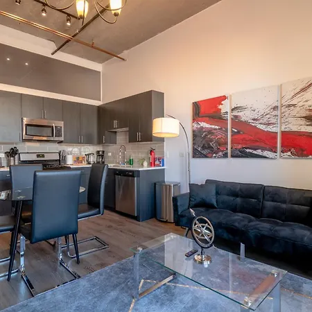 Slumber - Mccormick 3* Chicago