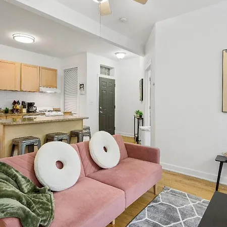 Modern 3br Retreat Hyde Park Comfort & Style Apartment