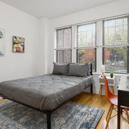 Modern 3br Retreat Hyde Park Comfort & Style Apartment *