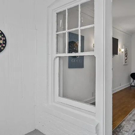 Charming 3br Escape In The Heart Of Hyde Park * Chicago