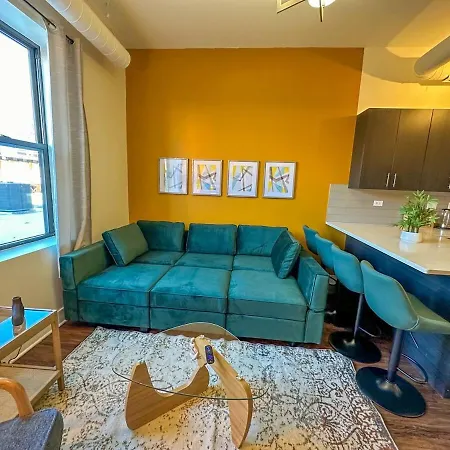 Spacious 420 Friendly 3br In South Loop Near Mccormick Place, Grant Park And Soldier Field With Optional Parking * Chicago