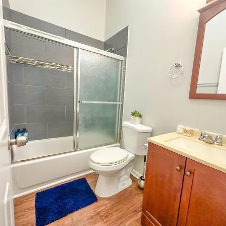 Apartment Spacious 2br Family Oasis In Irving Park 1e Sleeps 6 *