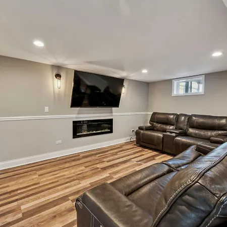 Holiday home Charming Belmont Heights Oasis *