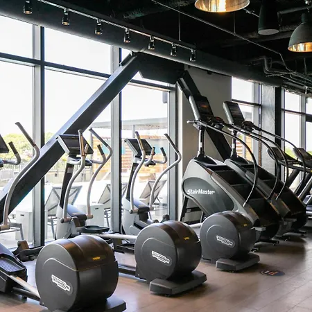 Apartment Logan Square 2br W Pool Lounge Gym Nr L Chi-869 *