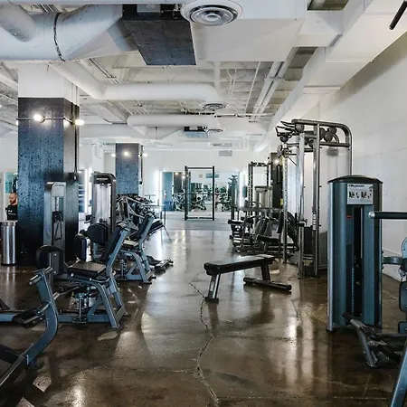 Uptown 1br W Gym Indoor Pool Nr L Red Line Chi-974 Chicago