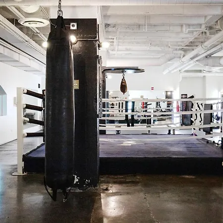 Uptown 1br W Gym Indoor Pool Nr L Red Line Chi-974 Chicago