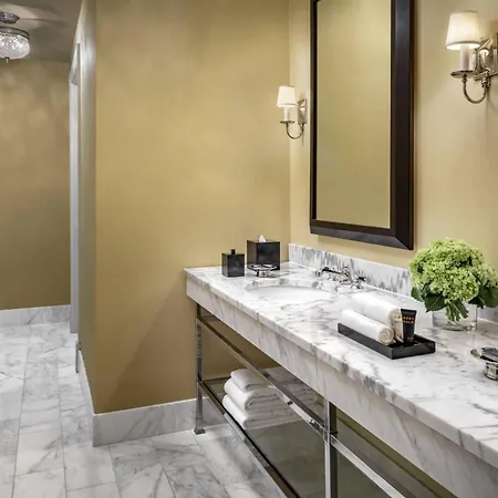 The Blackstone, Autograph Collection Hotel