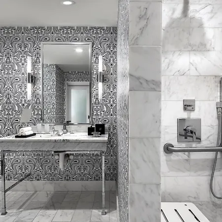 The Blackstone, Autograph Collection Chicago