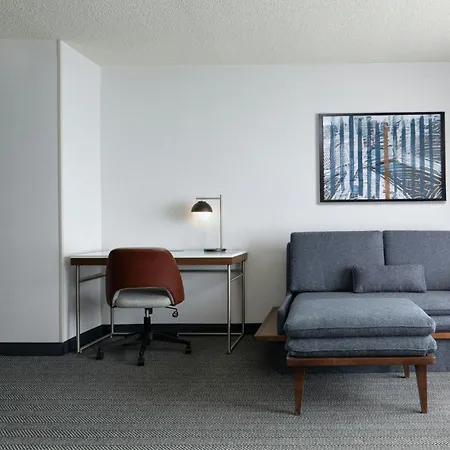 Courtyard By Marriott Downtown/river North 3* Chicago