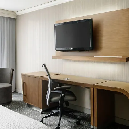 Hotel Courtyard Downtown/magnificent Mile Chicago