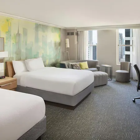 Courtyard Downtown/magnificent Mile Hotel 4*
