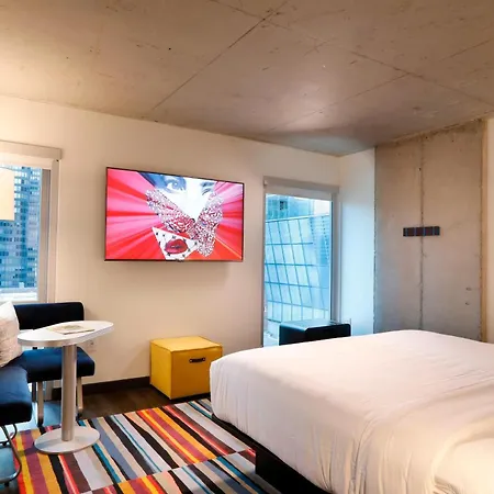Aloft By Marriott Mag Mile Hotel