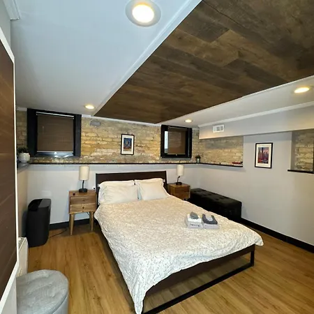 Apartment Modern In Lincoln Park Chicago
