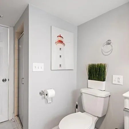 Apartment New Luxurious 5bd-2ba Duplex-free Wine-2car Parking Chicago