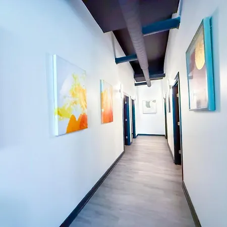 Spacious 6br Good For Groups And Sleeps 12 Near Chinatown, Mccormick & Lakefront * Chicago