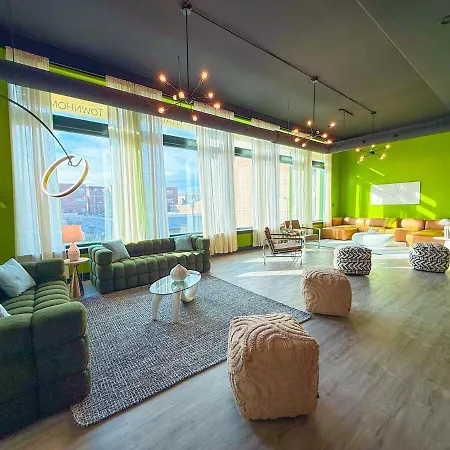 Apartment Spacious 6br Good For Groups And Sleeps 12 Near Chinatown, Mccormick & Lakefront