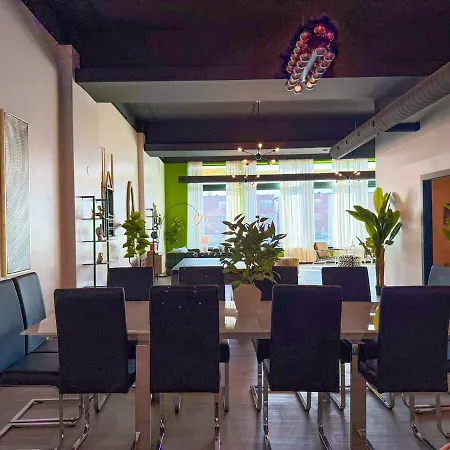 Spacious 6br Good For Groups And Sleeps 12 Near Chinatown, Mccormick & Lakefront *