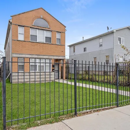 420 Lofty Apt, Laundry, A Block Frm Cta *