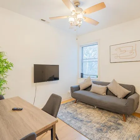 Apartment Stylish 4br In Hyde Park, Steps From Uchicago Chicago