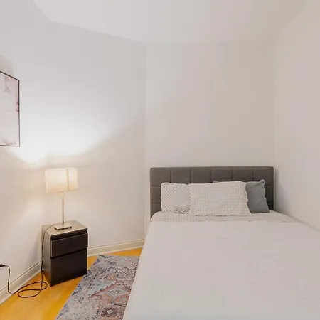 Apartment Stylish 4br In Hyde Park, Steps From Uchicago Chicago