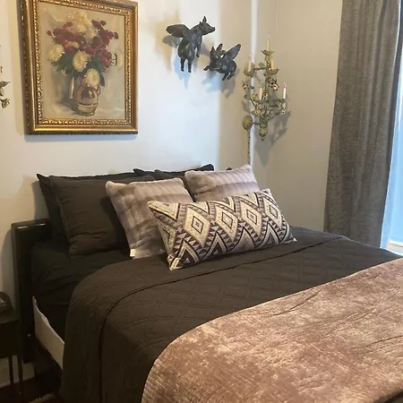 Bed & Breakfast Dorothy's