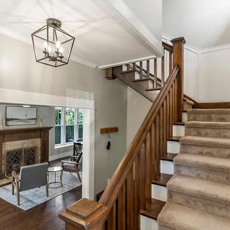 Main House At Cherry Street 4bdr *