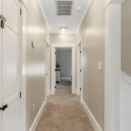 Main House At Cherry Street 4bdr * Chicago
