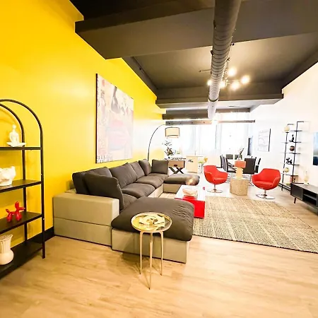 Luxury 6br Perfect For Group Sleeps 12 Near Chinatown, Mccormick Place, Soldier Field And Of Illinois *