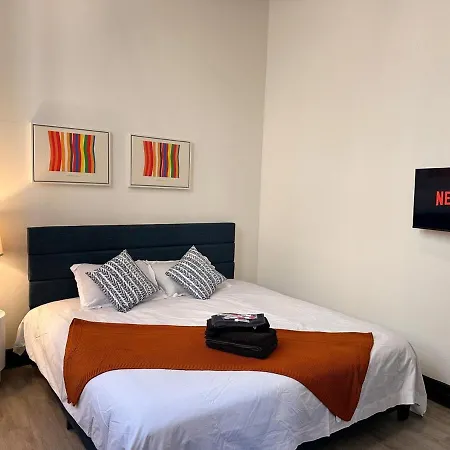 Luxury 6br Perfect For Group Sleeps 12 Near Chinatown, Mccormick Place, Soldier Field And Of Illinois * Chicago