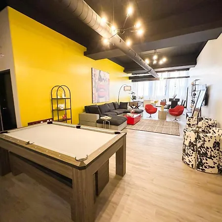 Luxury 6br Perfect For Group Sleeps 12 Near Chinatown, Mccormick Place, Soldier Field And Of Illinois Chicago