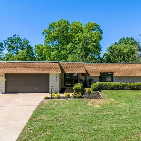 Tulsa Twilight Terrace Stfrancis Holiday home *