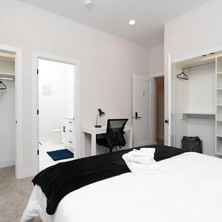 Gilean Urban Retreat Chicago