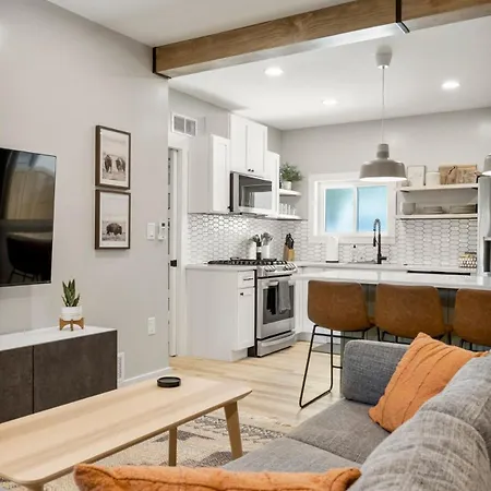 Cherry Street Getaway Holiday home Chicago