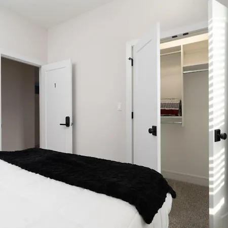 Apartment Modern 3br Near Dt Chi