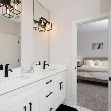 Modern 3br Near Dt Chi Apartment Chicago