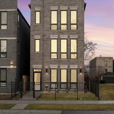 Modern 3br Near Dt Chi Chicago