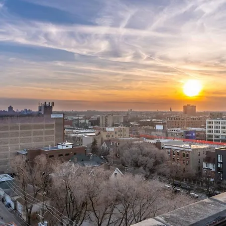Majestic Modern Style Front Rooftop Wfh Gym Apartment