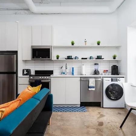 Majestic Modern Style Front Rooftop Wfh Gym Apartment