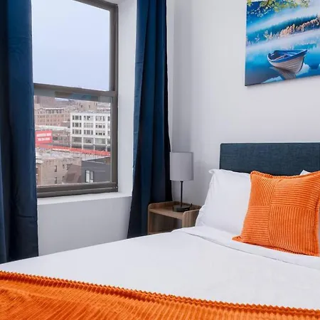 Majestic Modern Style Front Rooftop Wfh Gym Apartment