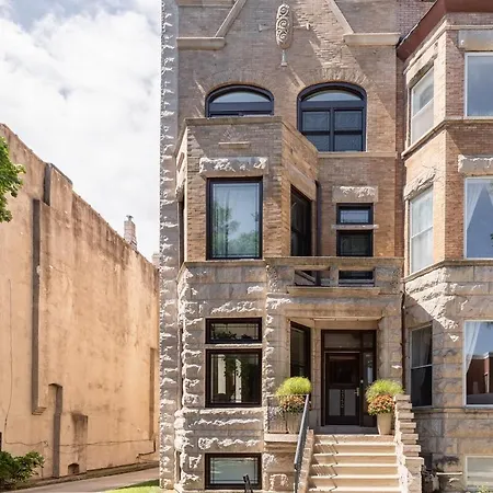 New Adorable Unit Located In Historic Greystone Apartment