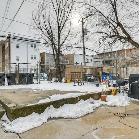 5 Mi To Loop Walk To Public Transit! Apartment Chicago
