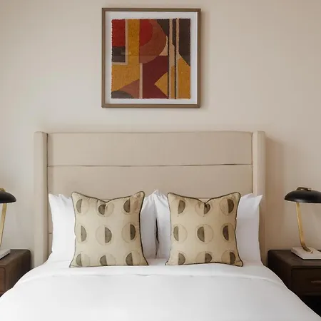 Found Hotels, Chicago, Series By Marriott Hotel