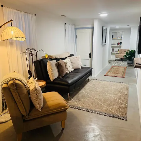 The Avondale Retreat Apartment